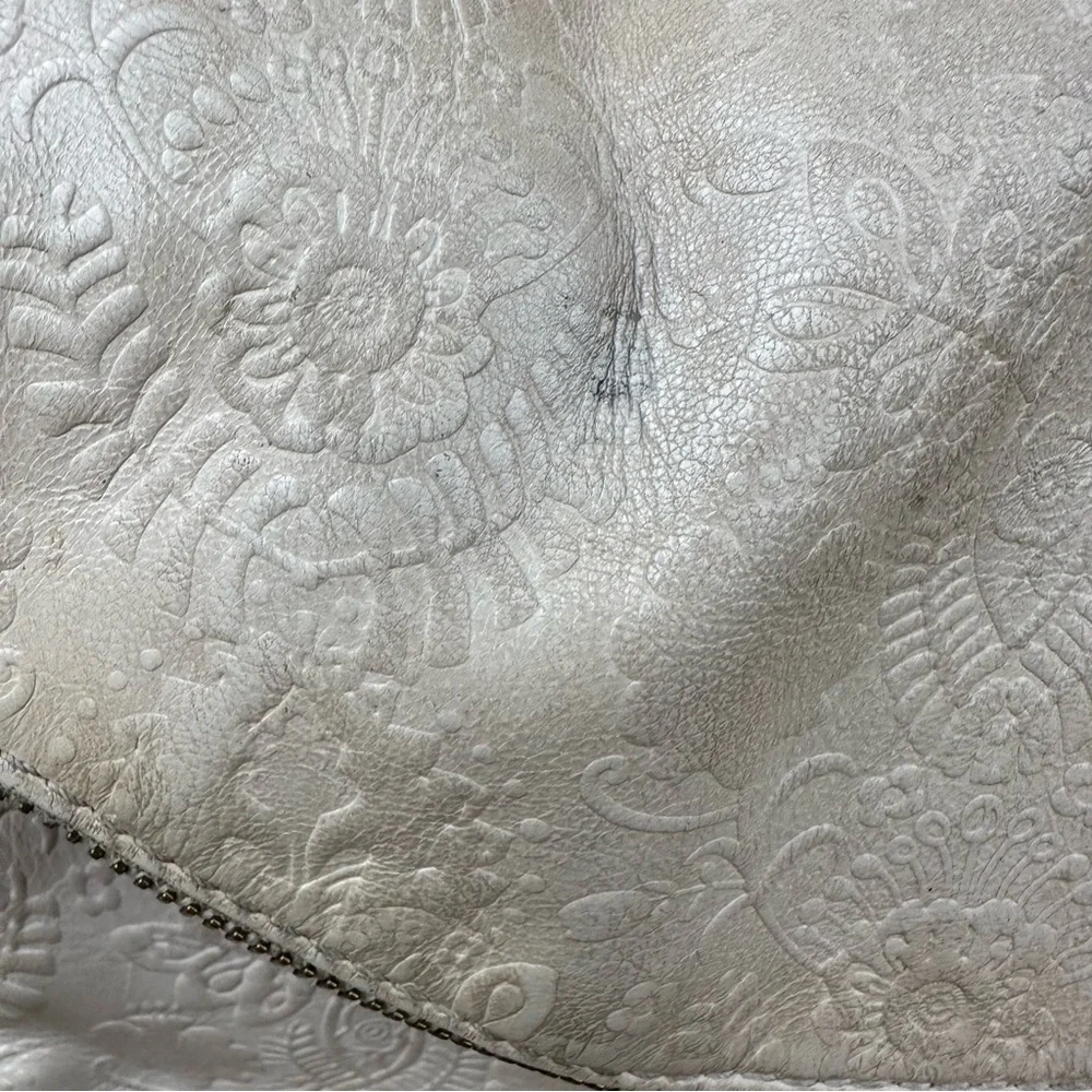 The Sak Silverlake Embossed Leather Crossbody Bag Stone Cream Floral Rivet Boho